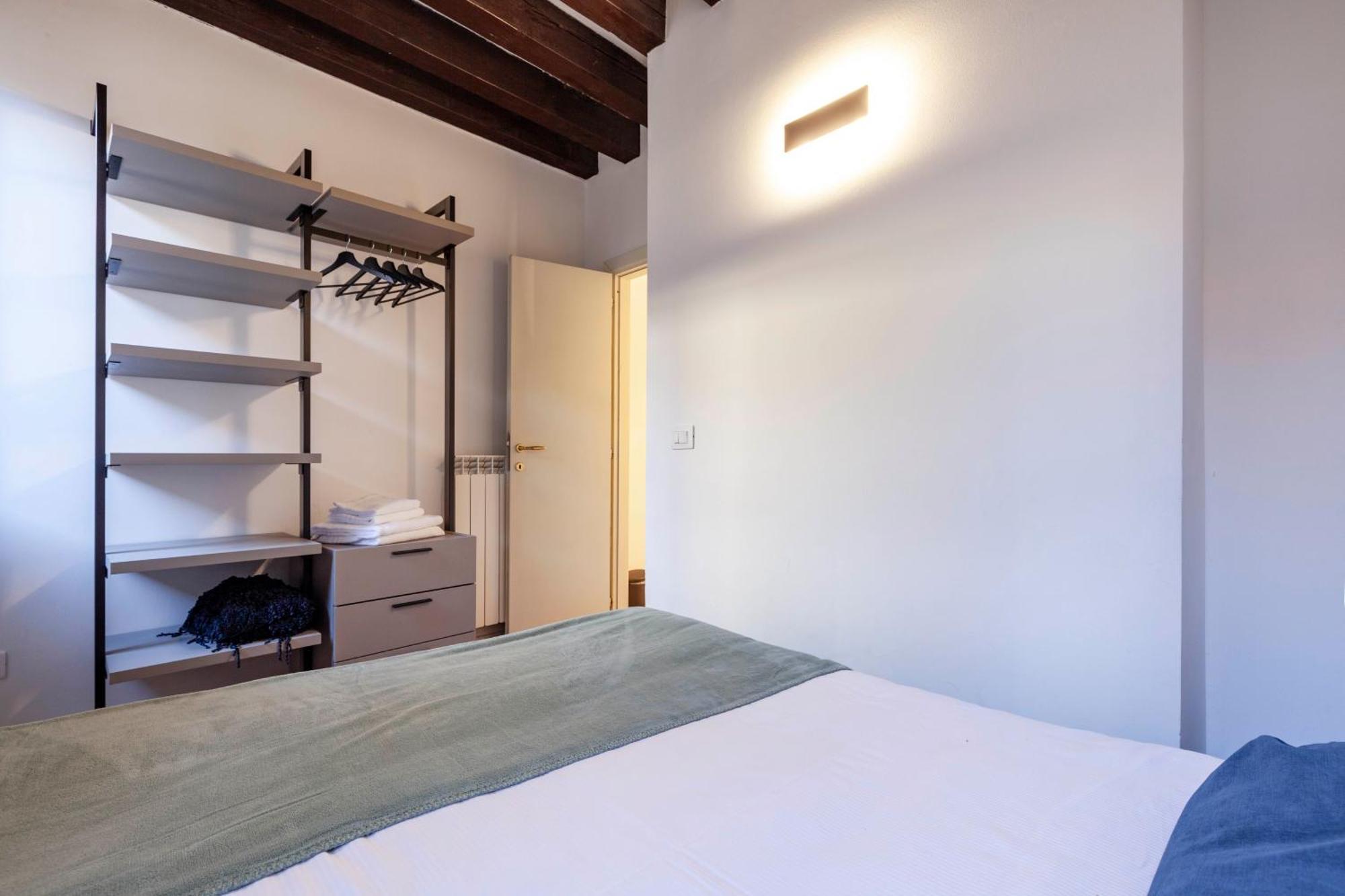 San Lorenzo Apartments 5054 Венеция Экстерьер фото