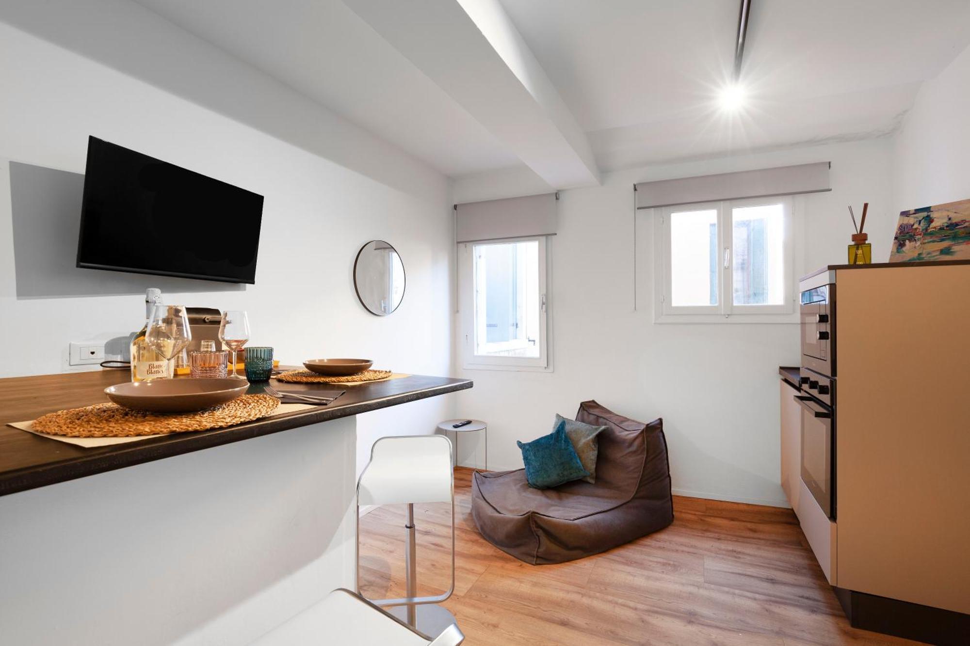 San Lorenzo Apartments 5054 Венеция Экстерьер фото