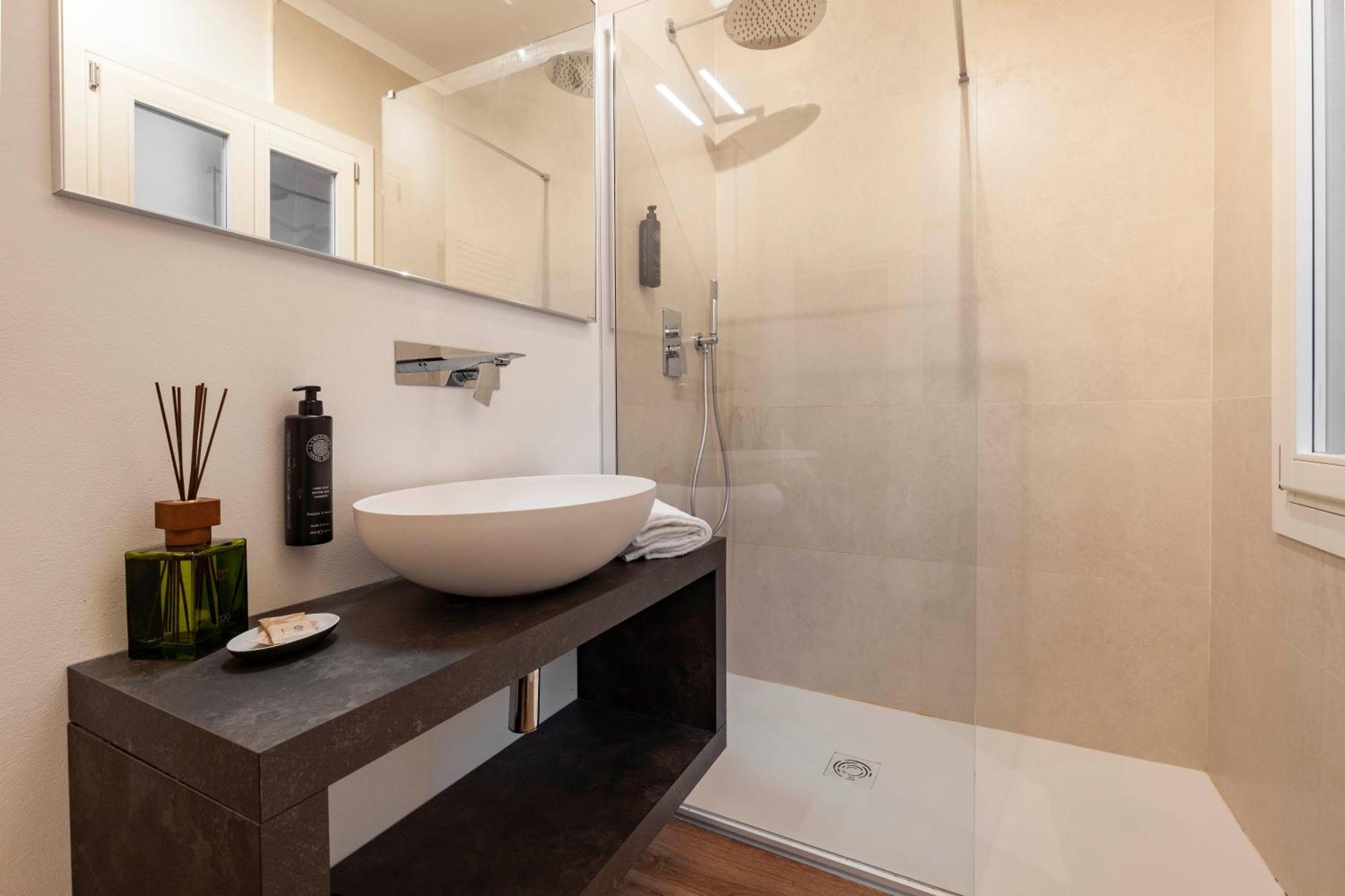 San Lorenzo Apartments 5054 Венеция Экстерьер фото