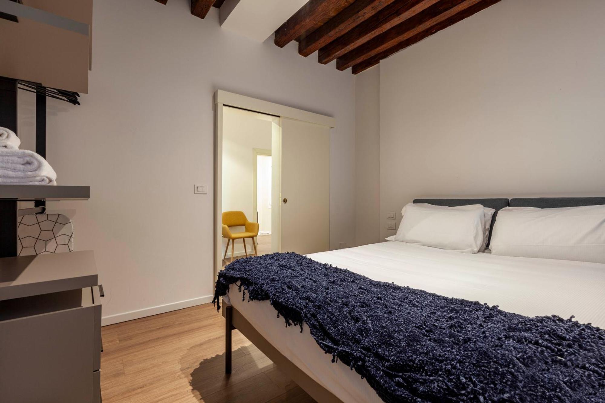 San Lorenzo Apartments 5054 Венеция Экстерьер фото