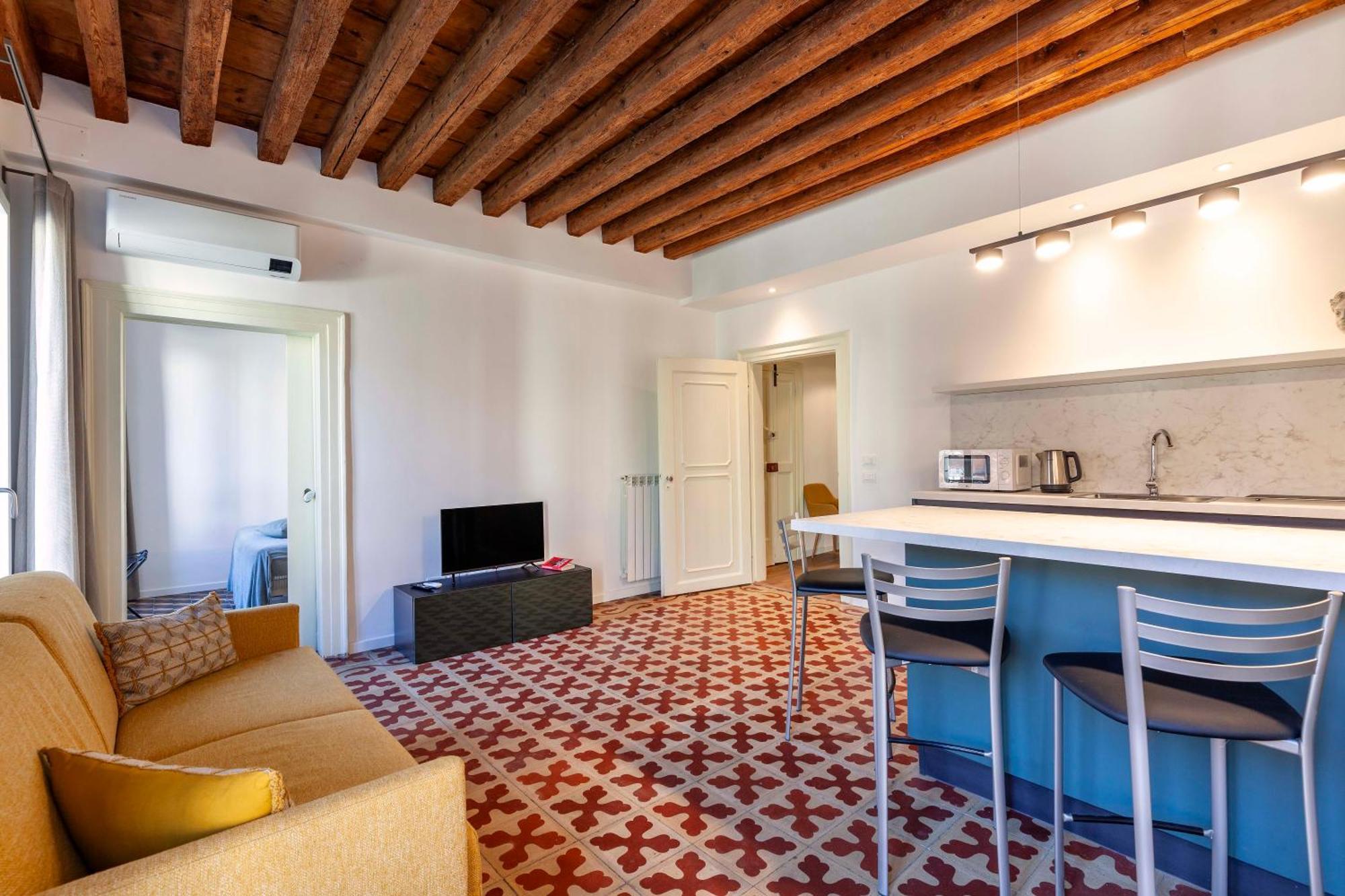 San Lorenzo Apartments 5054 Венеция Экстерьер фото